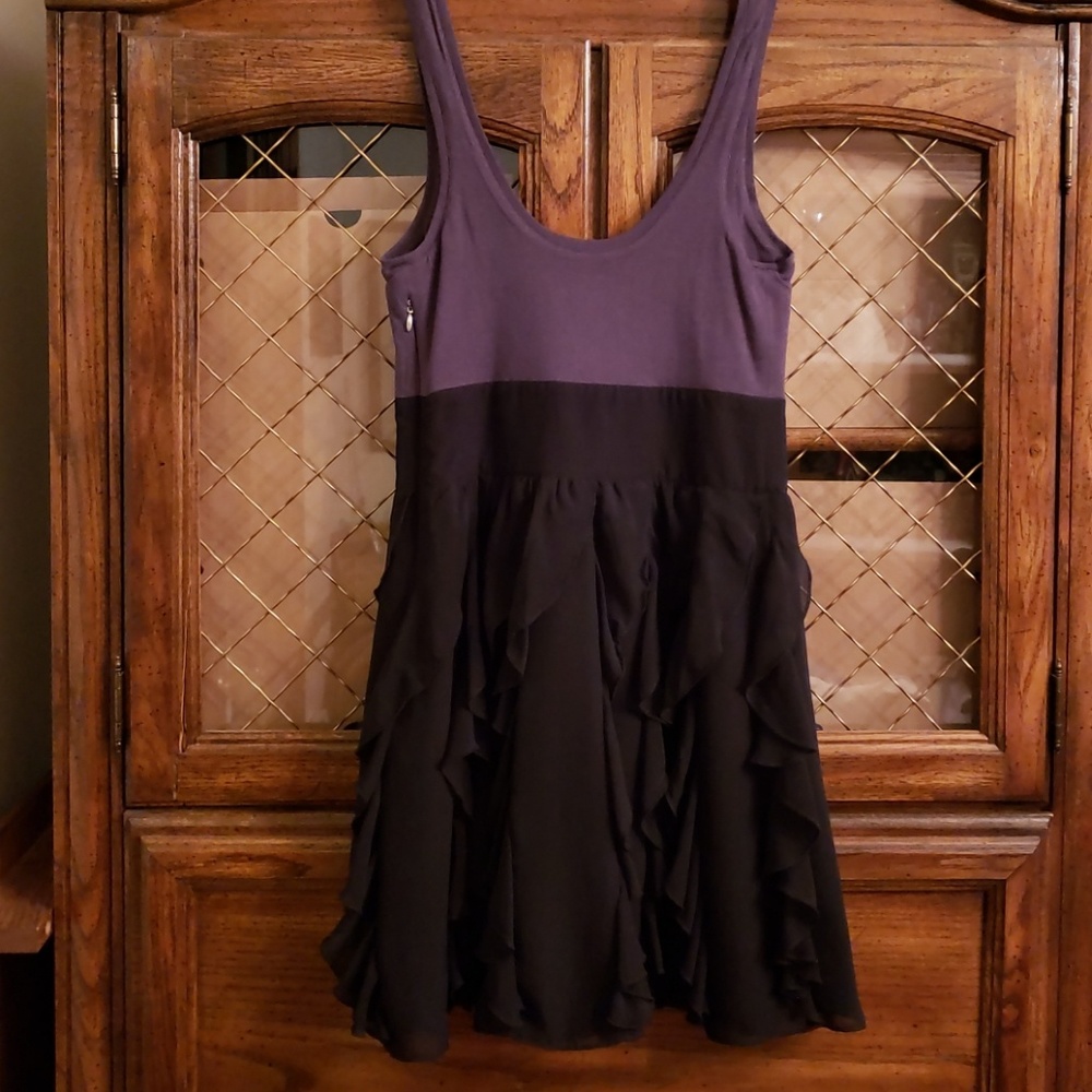 Express dress - Picture 3 of 3